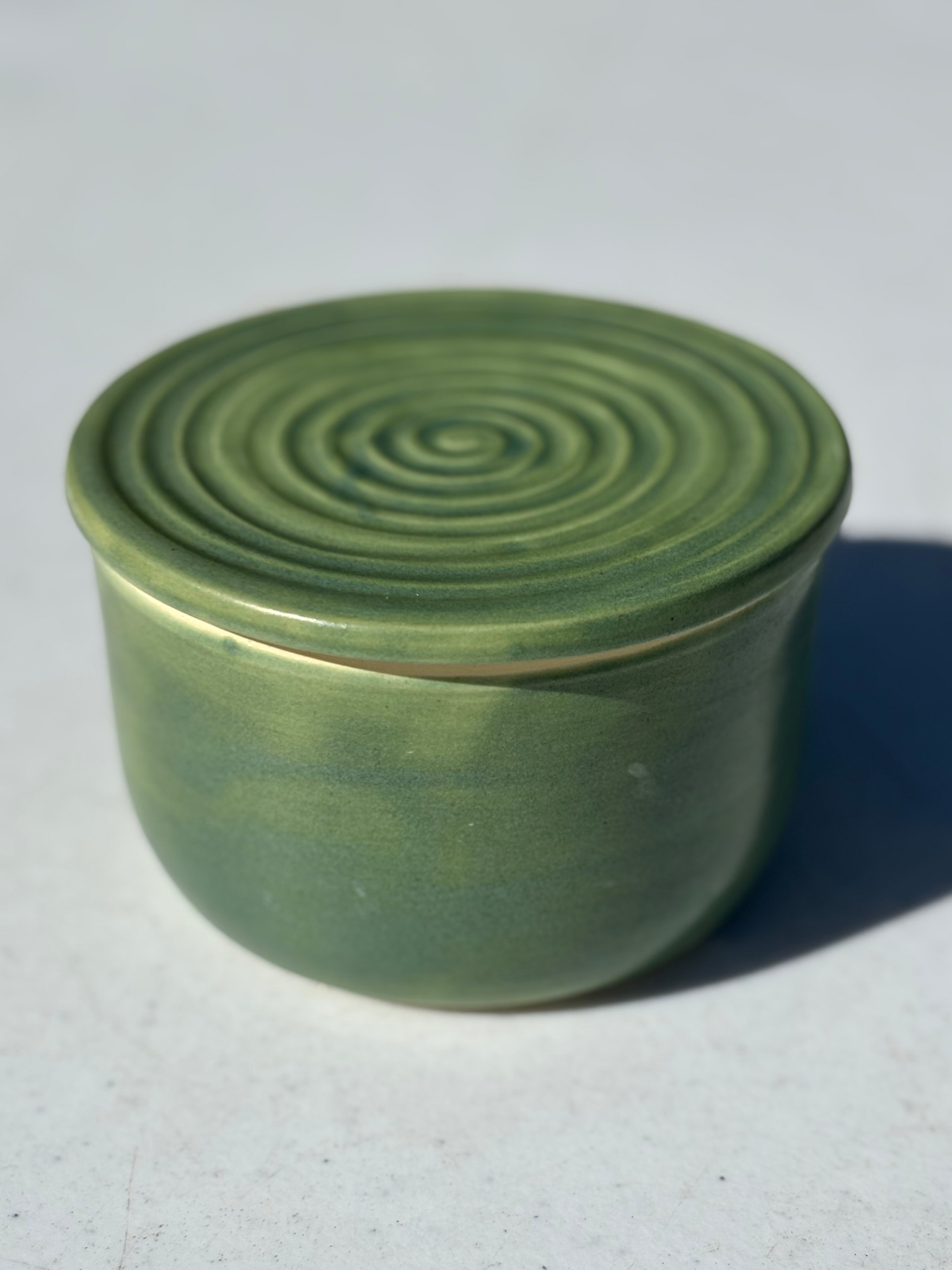 Butter Bell in Off White Clay in Eucalypt Gloss – Clay Create Australia