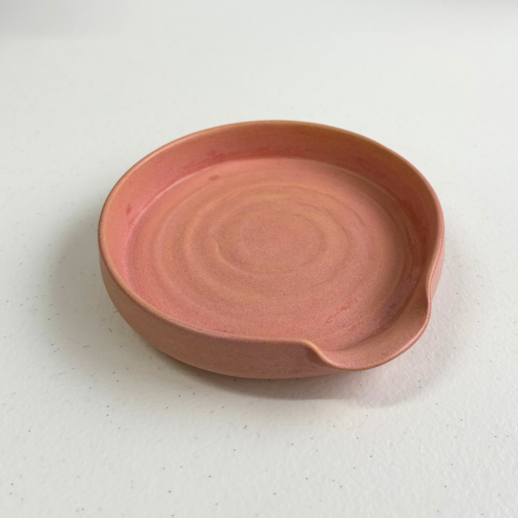 Spoon Rest in Off White Clay in Peninsula Sunset Matte – Clay Create Australia