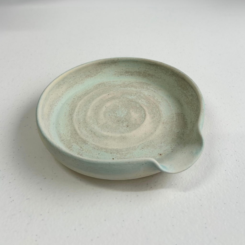 Spoon Rest in Off White Clay in Sealers Cove Matte – Clay Create Australia