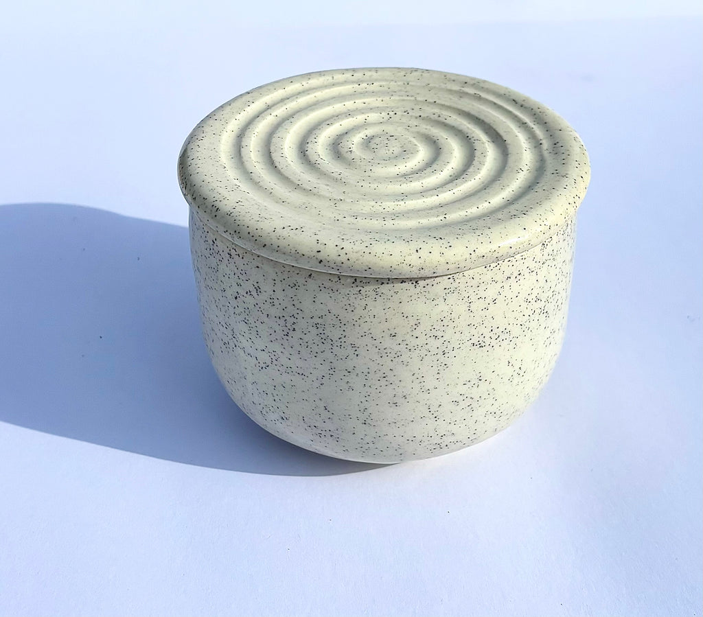 Butter Bell in White Speckled Clay in Clear Gloss – Clay Create Australia