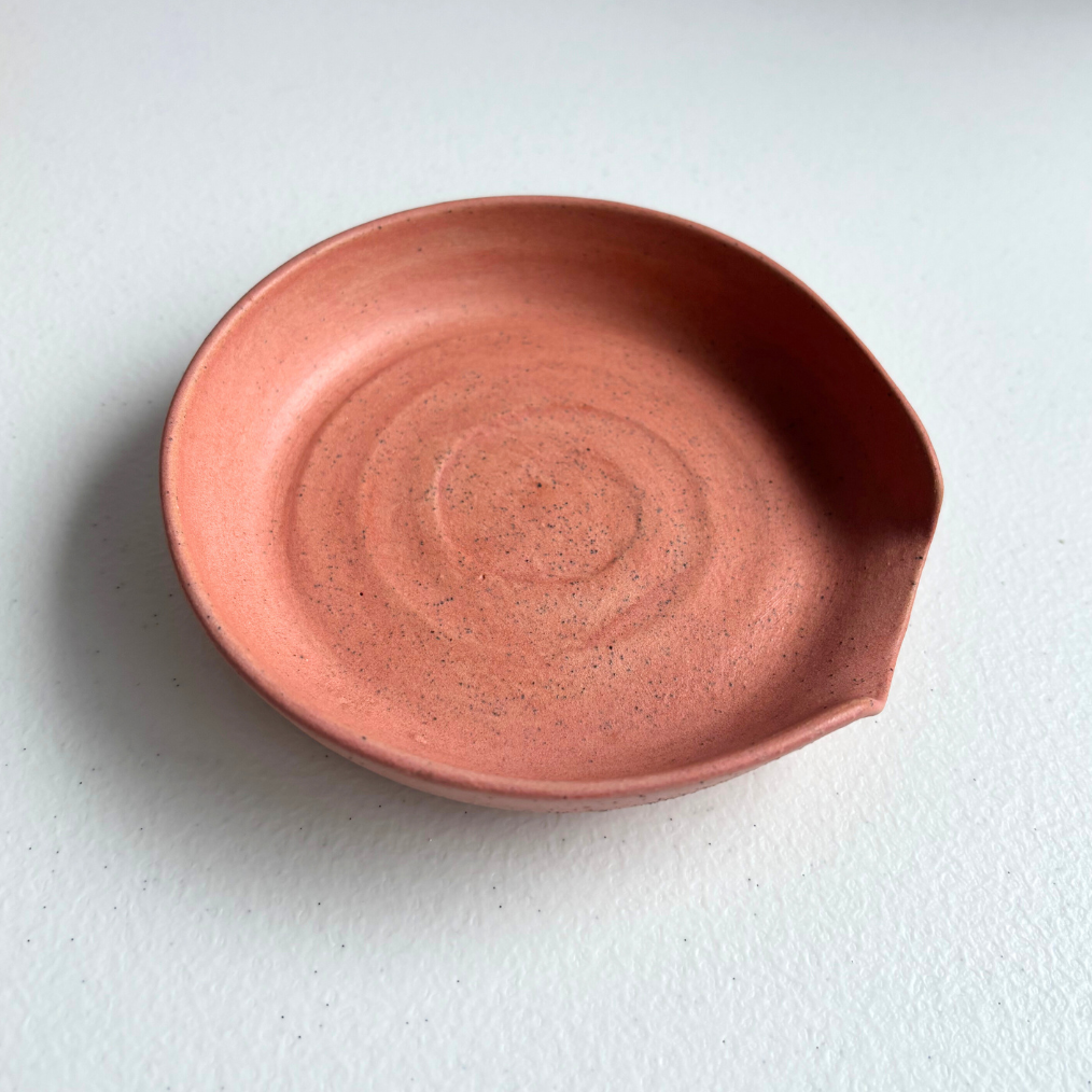 Spoon Rest in Tan Speckled Clay in Peninsula Sunset Matte – Clay Create Australia