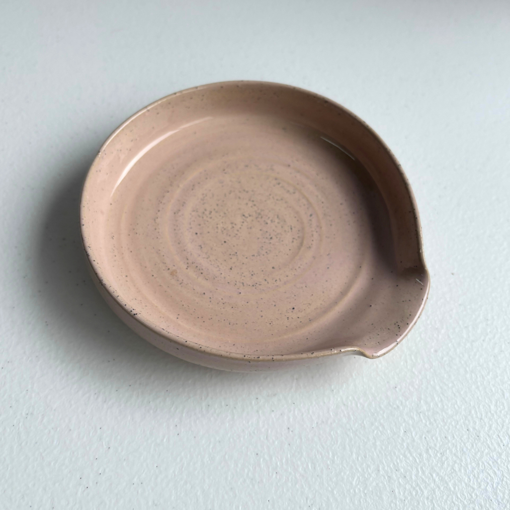 Spoon Rest in Tan Speckled Clay in Soft Pink Gloss – Clay Create Australia